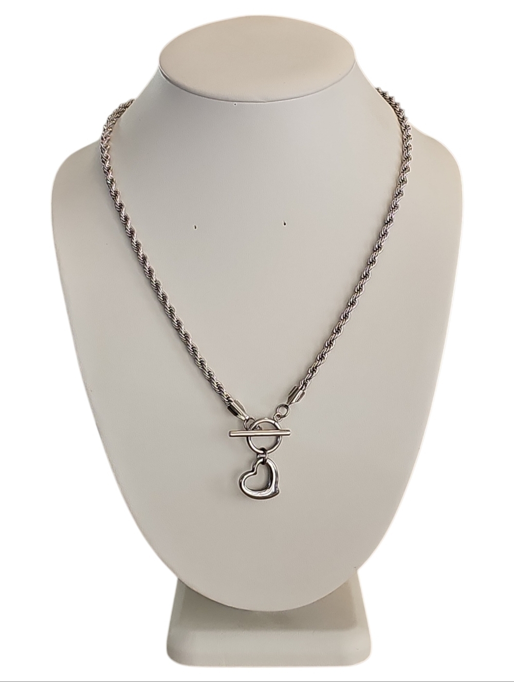 NIB Stainless Steel Silver Rope Chain Necklace with Heart Toggle Pendant
